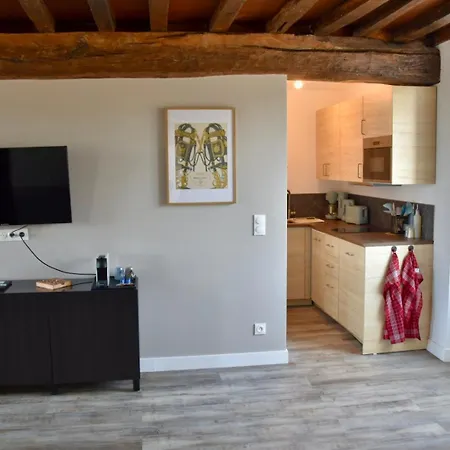 Les Marais Omaha Apartment Trevieres